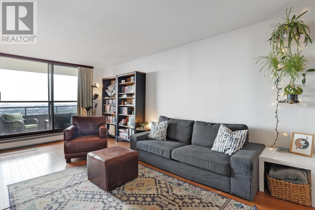 2302 - 505 St Laurent Boulevard, Ottawa, Ontario  K1K 3X4 - Photo 12 - X12506336