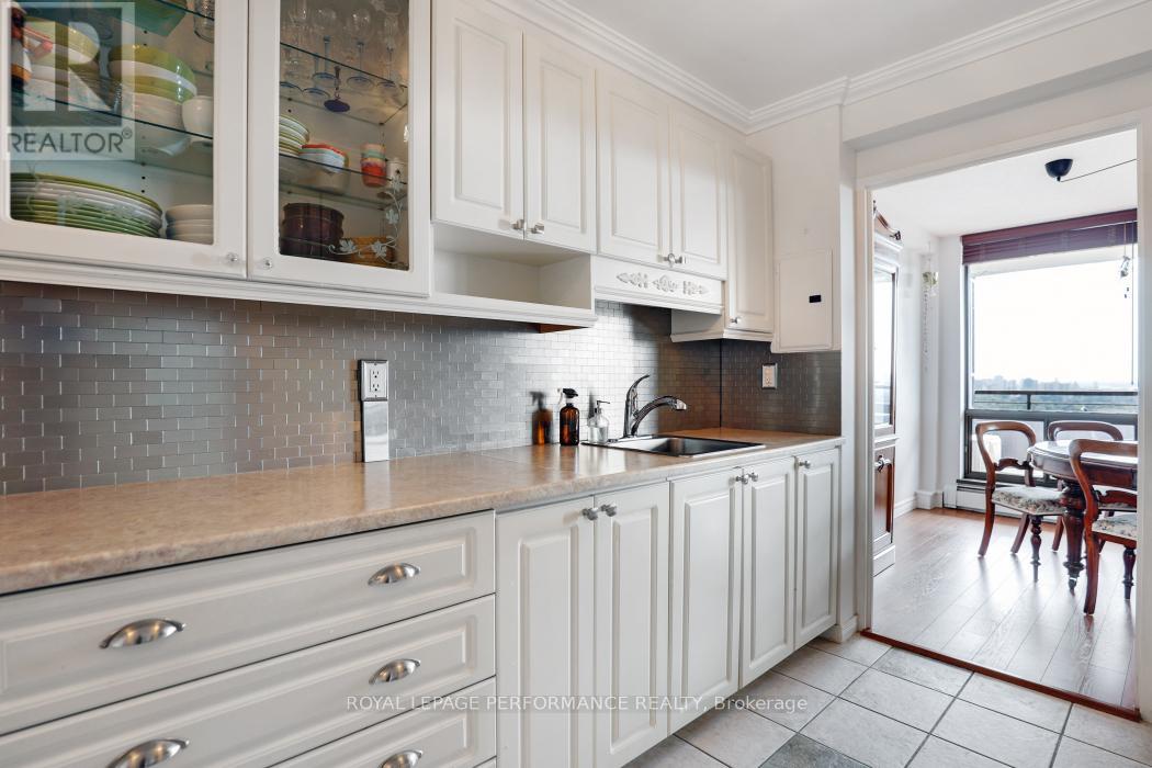 2302 - 505 St Laurent Boulevard, Ottawa, Ontario  K1K 3X4 - Photo 20 - X12506336