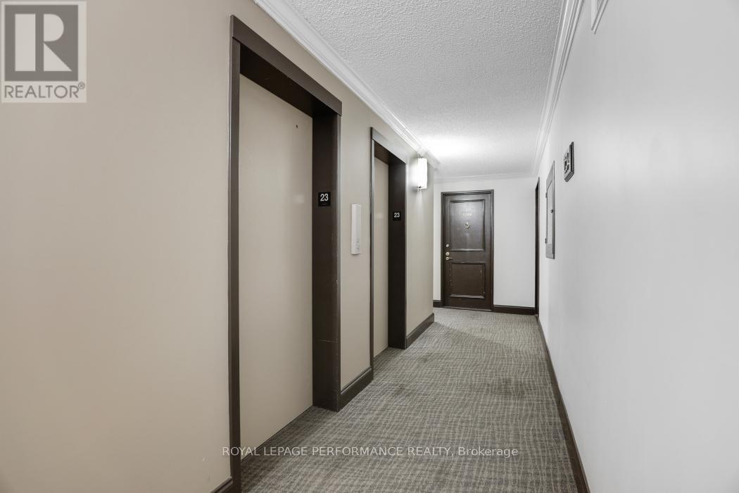 2302 - 505 St Laurent Boulevard, Ottawa, Ontario  K1K 3X4 - Photo 3 - X12506336