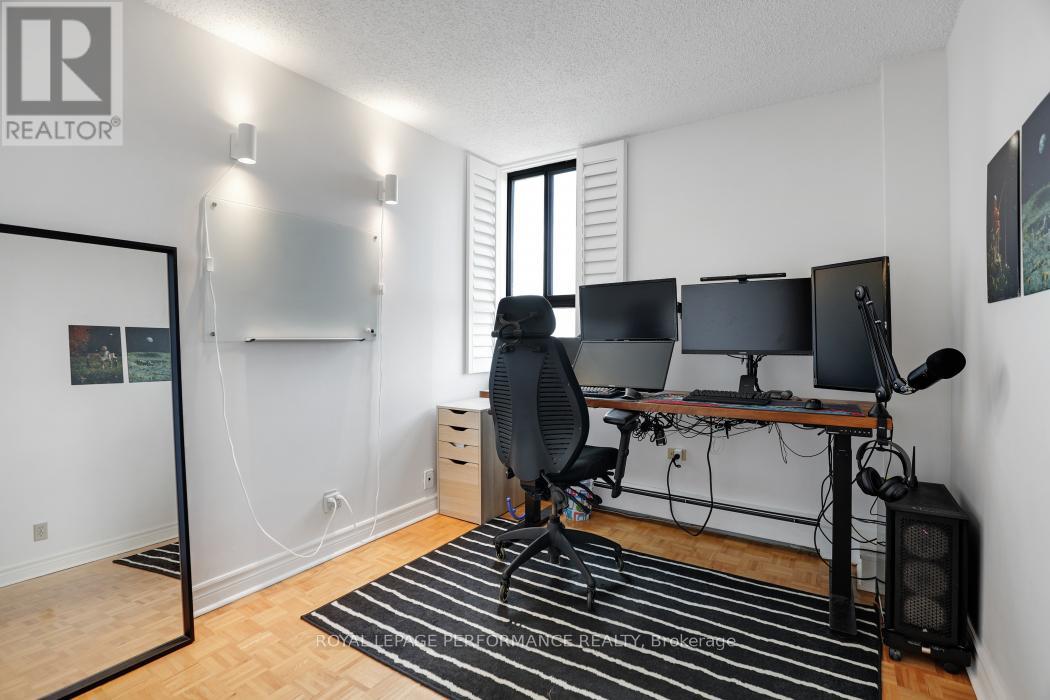 2302 - 505 St Laurent Boulevard, Ottawa, Ontario  K1K 3X4 - Photo 30 - X12506336