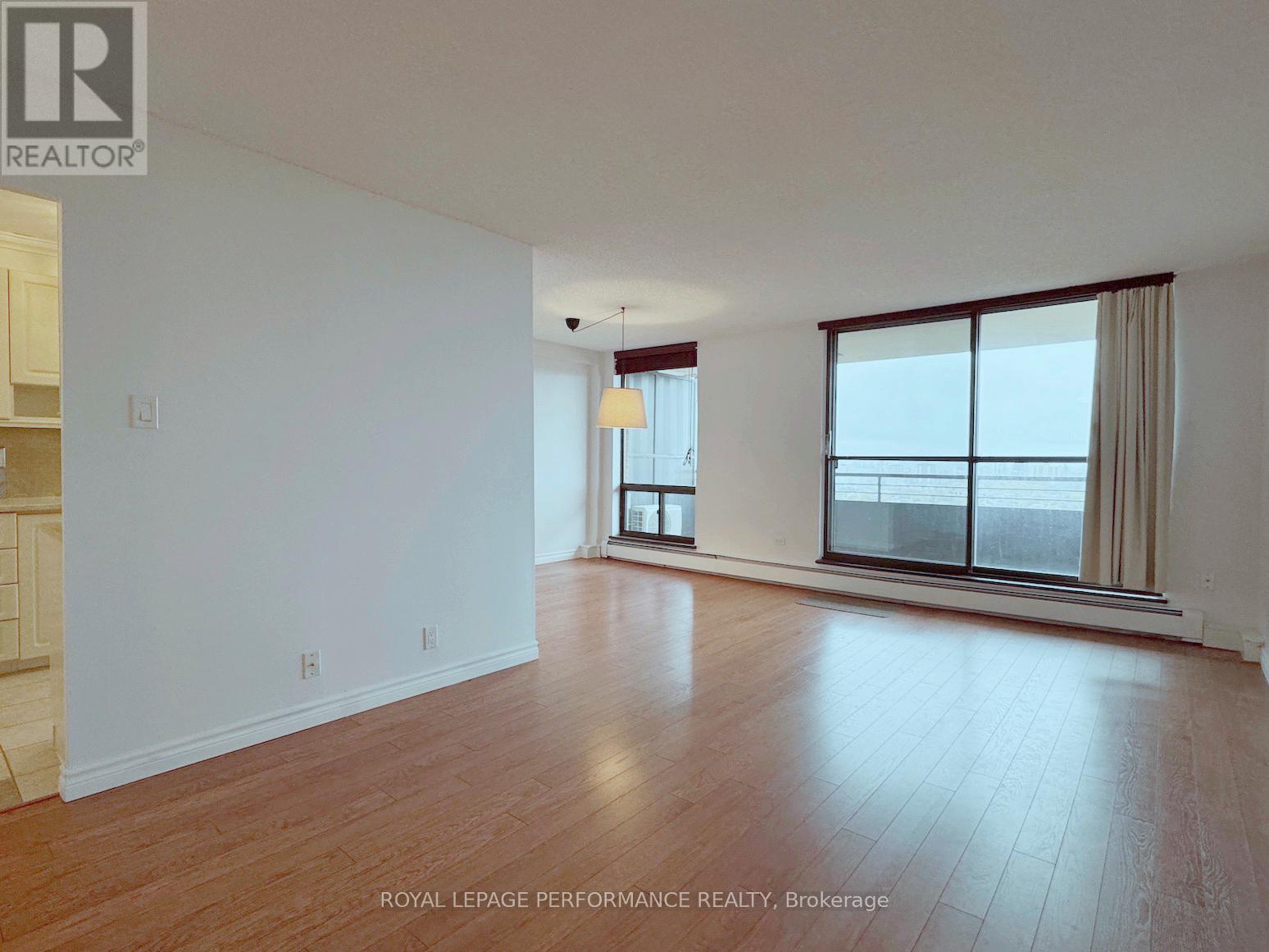 2302 - 505 St Laurent Boulevard, Ottawa, Ontario  K1K 3X4 - Photo 9 - X12506336