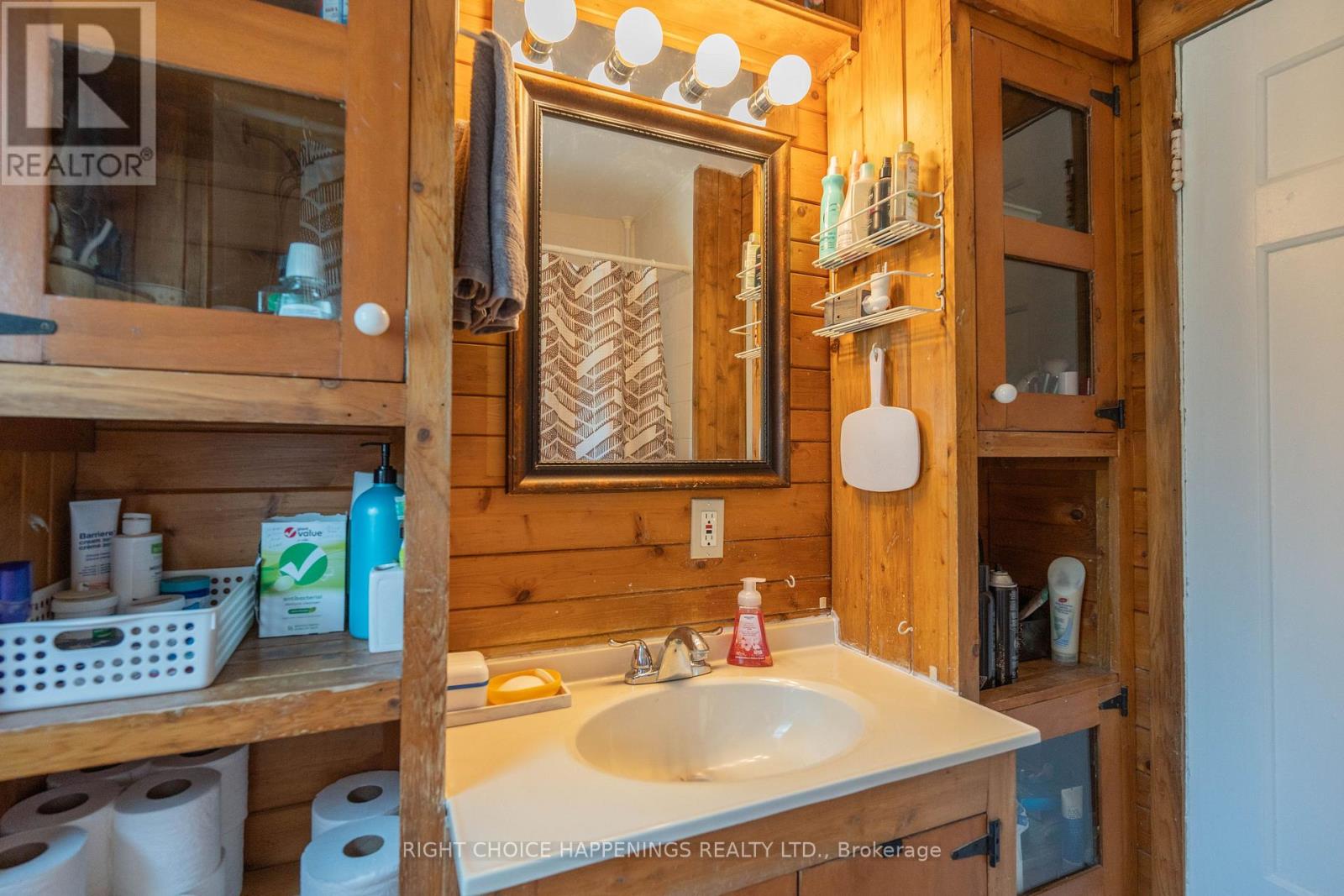 28 Margery Road, Welland, Ontario  L3B 2P6 - Photo 12 - X12506316