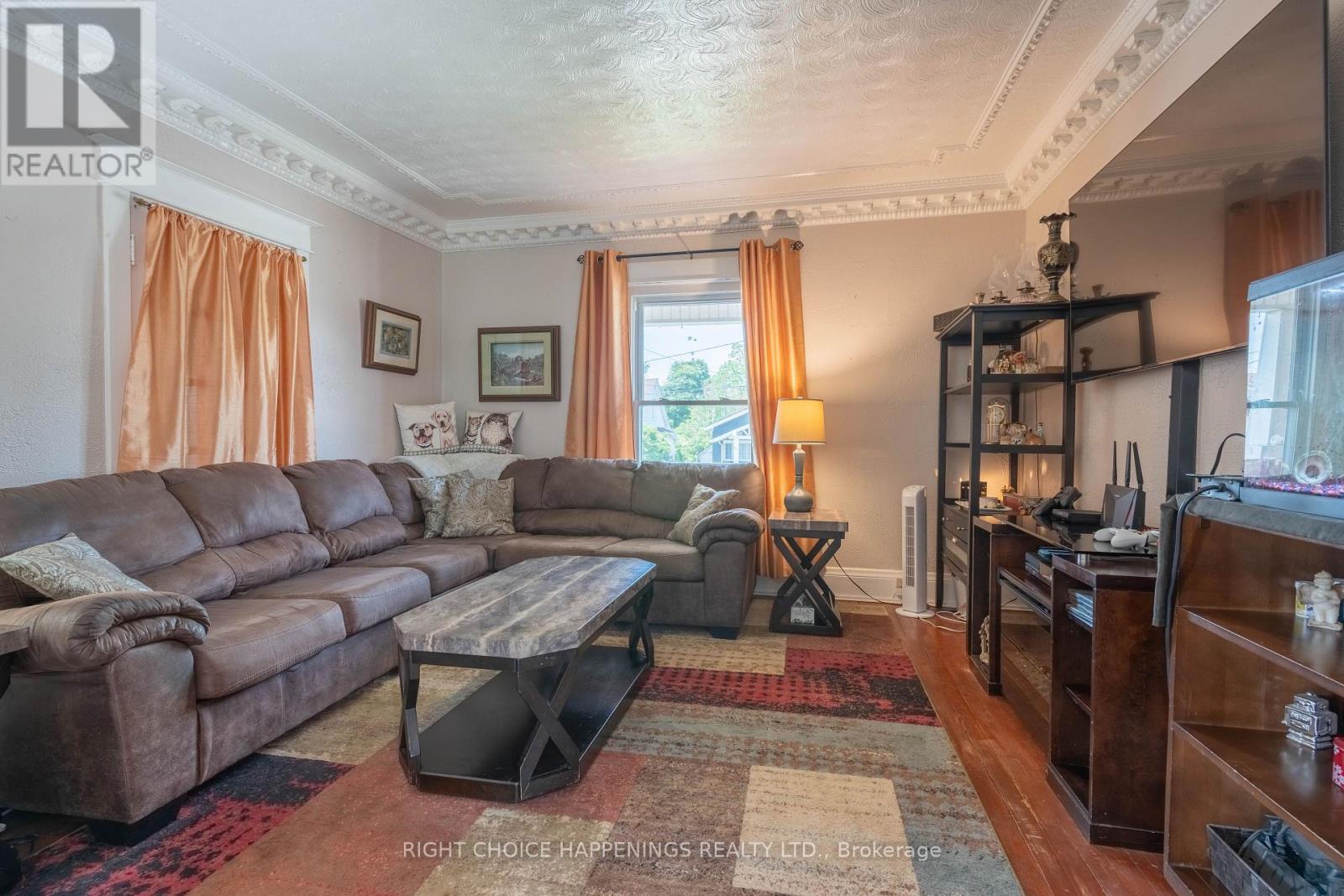 28 Margery Road, Welland, Ontario  L3B 2P6 - Photo 8 - X12506316