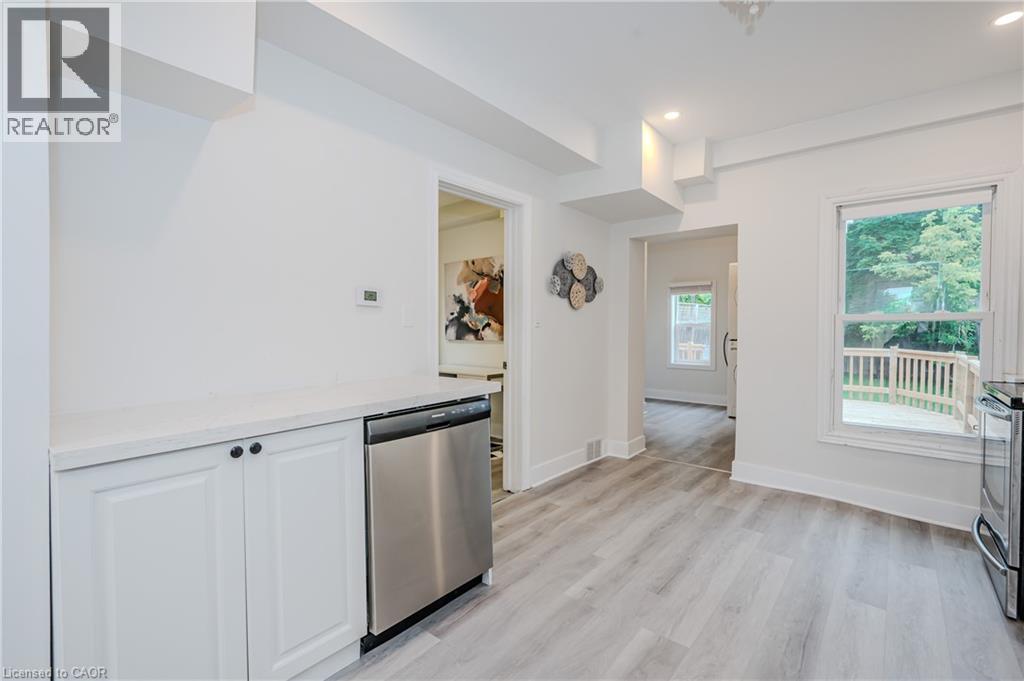 273 Britannia Avenue, Hamilton, Ontario  L8H 1X9 - Photo 13 - 40785365