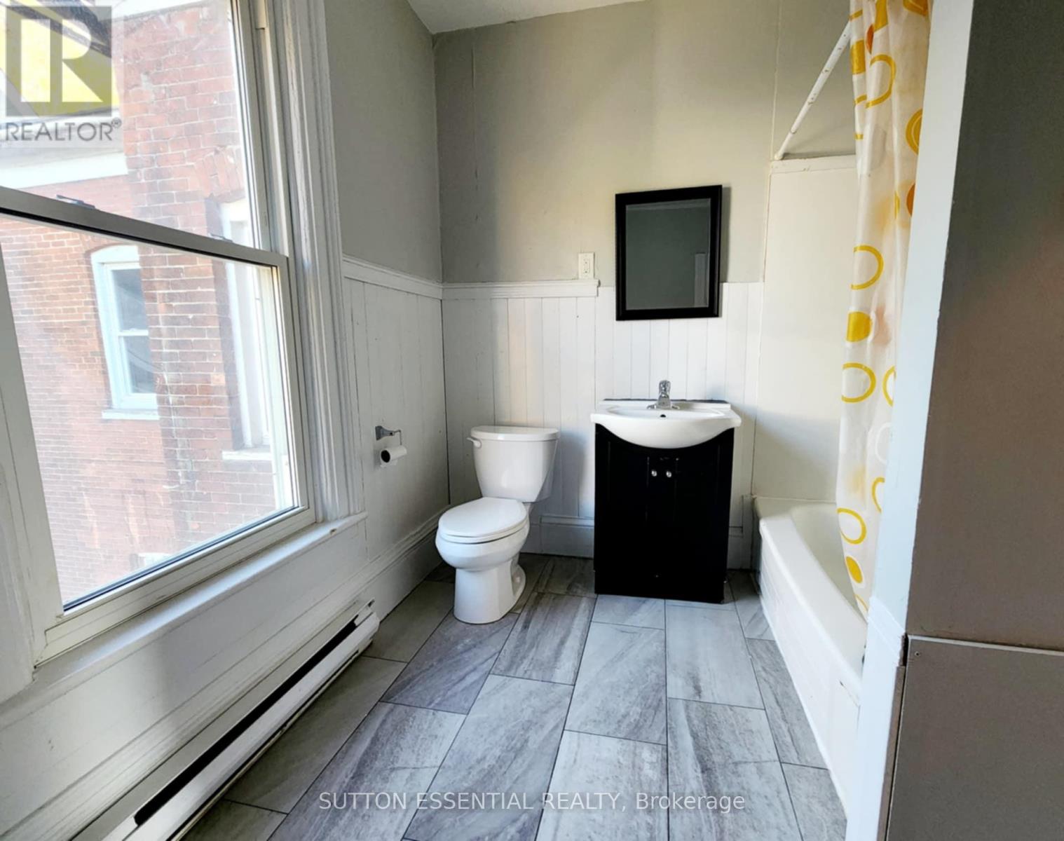 109-111 Orchard Street, Brockville, Ontario  K6V 2J9 - Photo 15 - X12506306