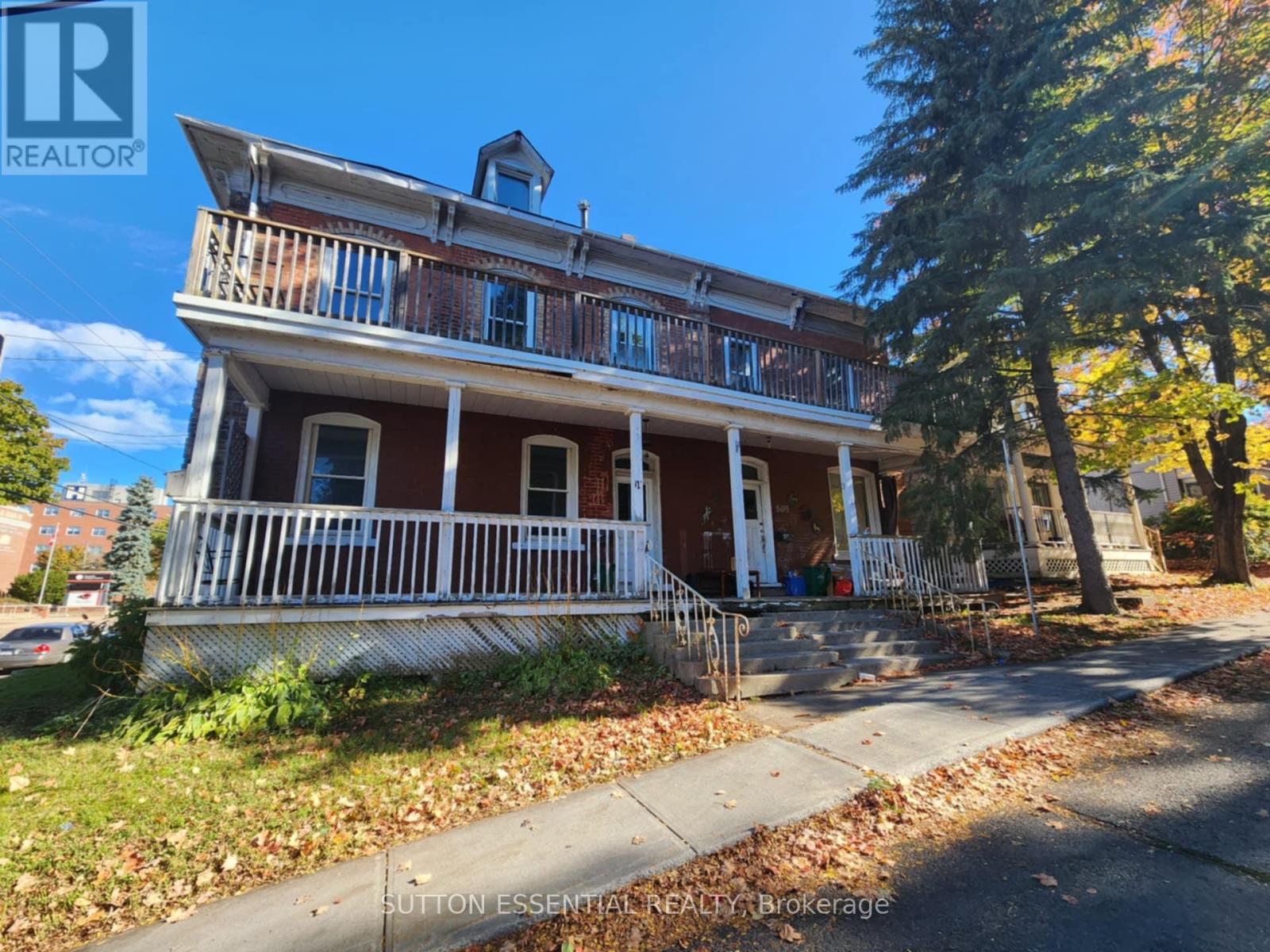 109-111 Orchard Street, Brockville, Ontario  K6V 2J9 - Photo 2 - X12506306