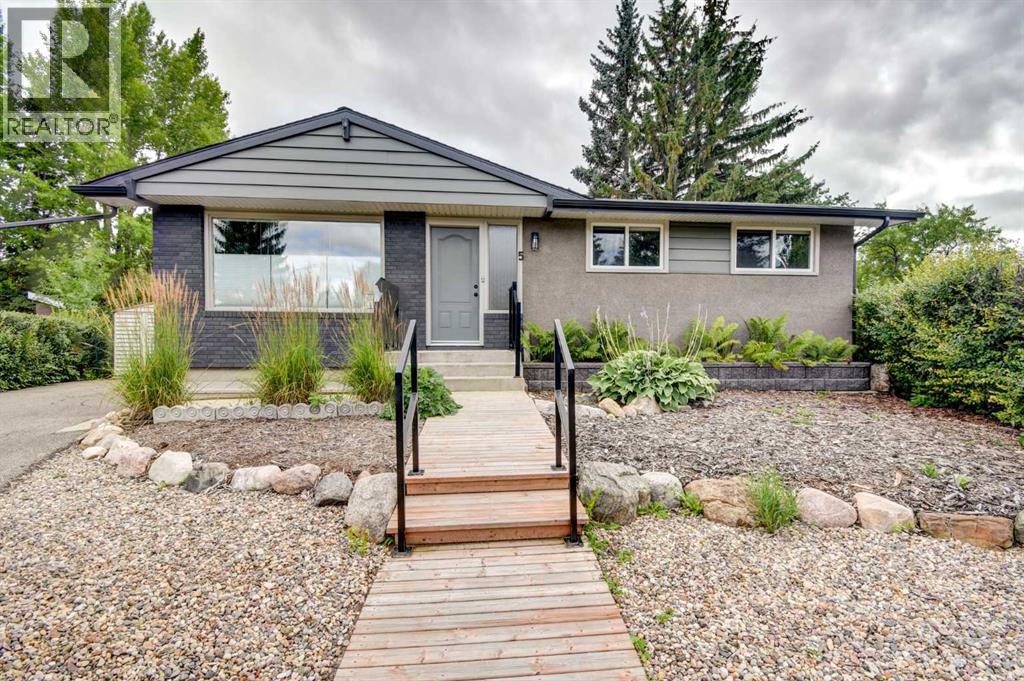 5 Mcconnell Close, Red Deer, Alberta