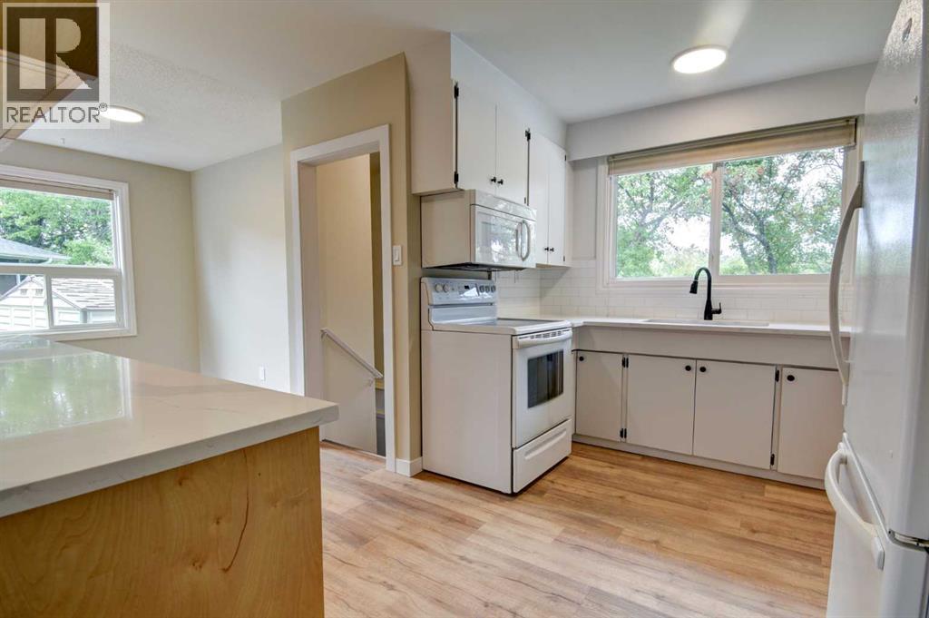 5 Mcconnell Close, Red Deer, Alberta  T4N 0J7 - Photo 9 - A2259059