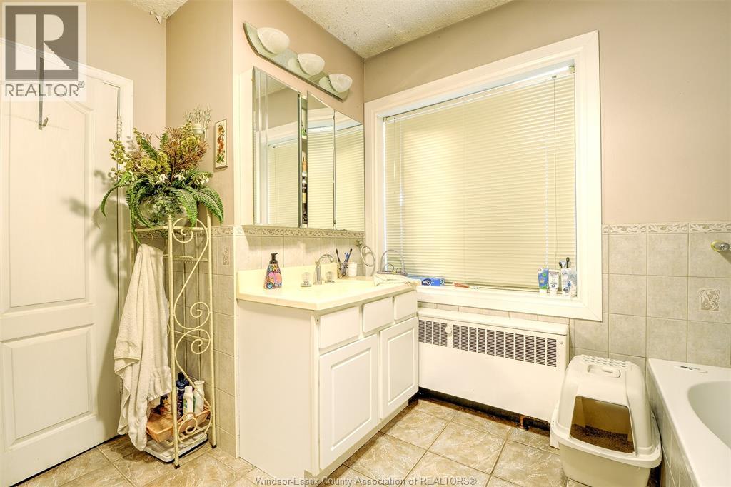 2267 Louis Avenue, Windsor, Ontario N8X 4C2 - Photo 19 - 25027906