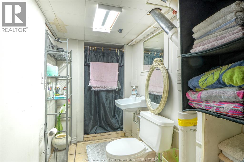 2267 Louis Avenue, Windsor, Ontario N8X 4C2 - Photo 28 - 25027906