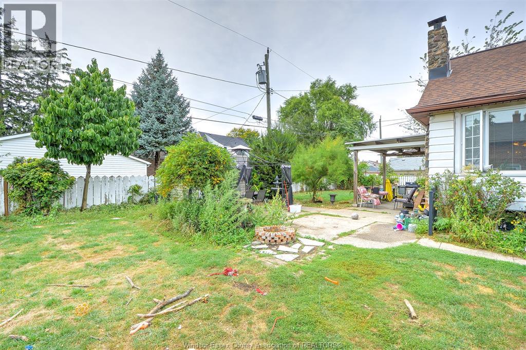 2267 Louis Avenue, Windsor, Ontario N8X 4C2 - Photo 5 - 25027906