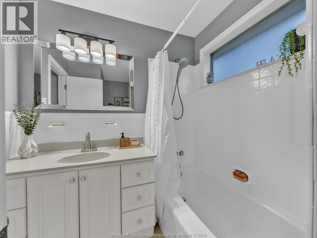 1035 Watson Avenue, Windsor, Ontario N8S 3T3 - Photo 21 - 25027730