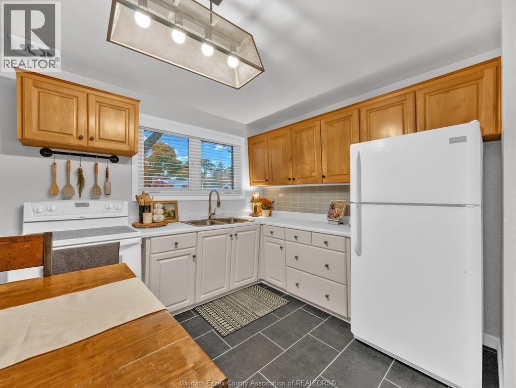 1035 Watson Avenue, Windsor, Ontario N8S 3T3 - Photo 25 - 25027730