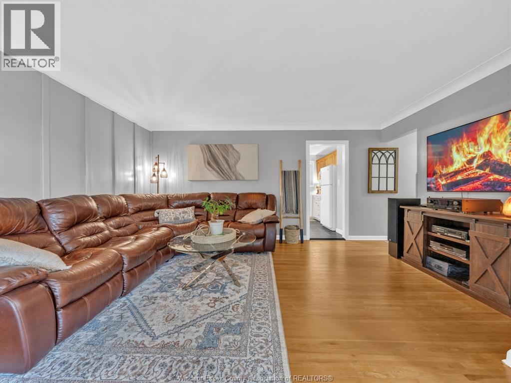 1035 Watson Avenue, Windsor, Ontario N8S 3T3 - Photo 8 - 25027730