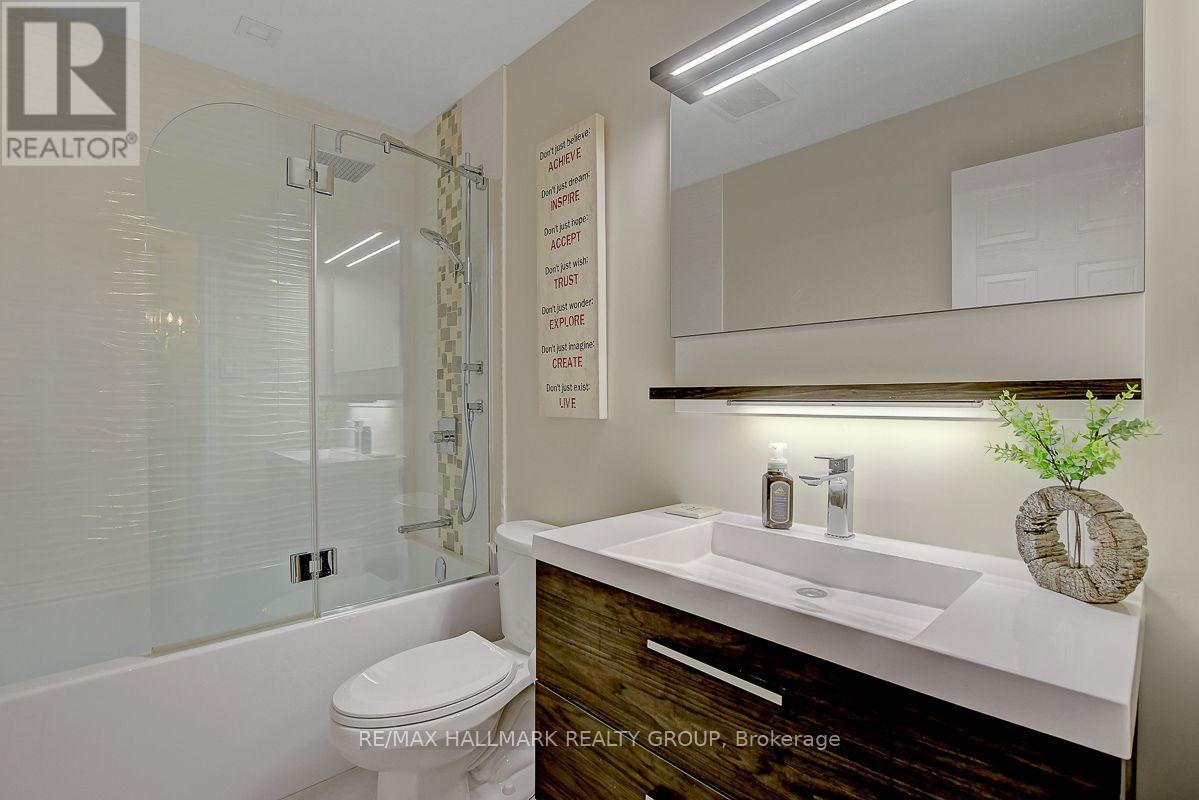 230 Greenridge Street, Ottawa, Ontario  K1C 7R8 - Photo 27 - X12478145