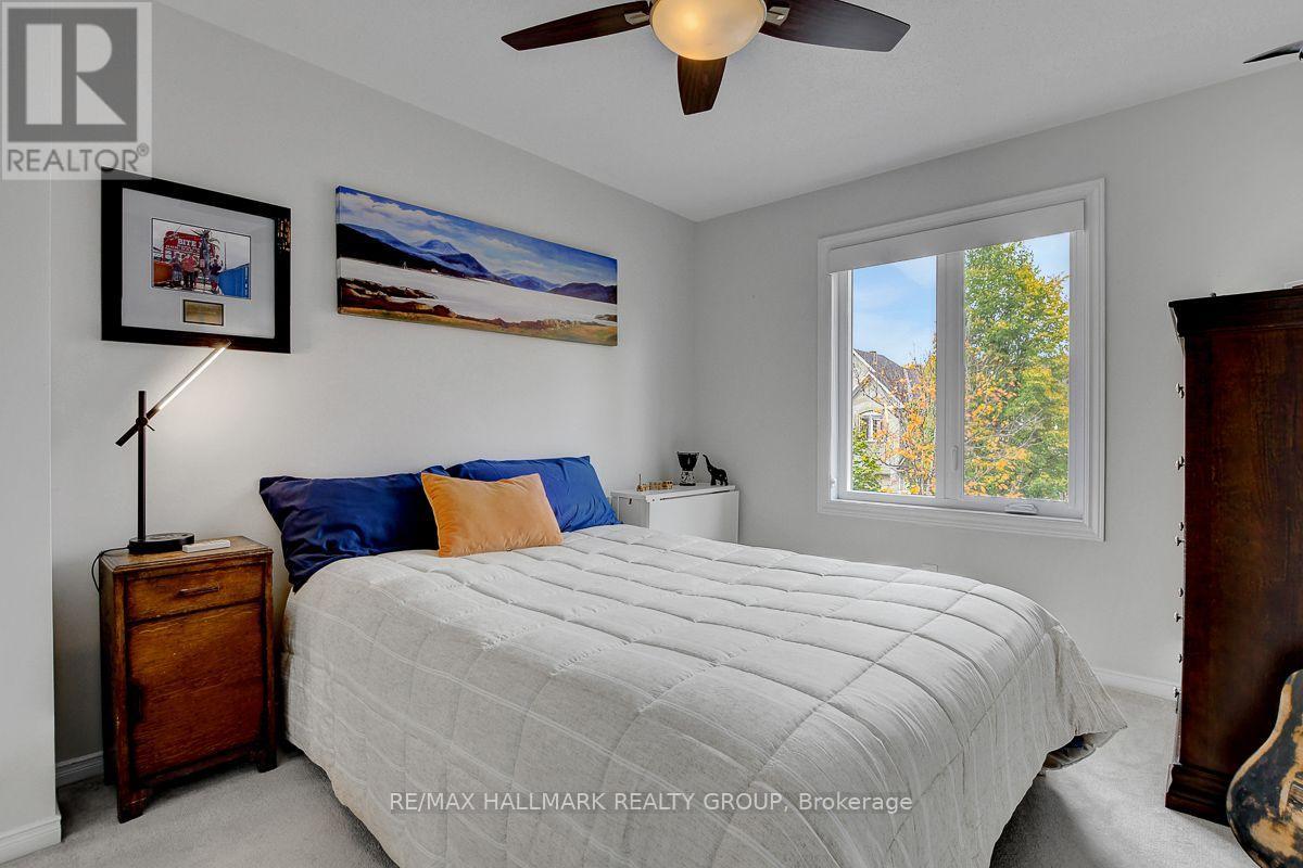 230 Greenridge Street, Ottawa, Ontario  K1C 7R8 - Photo 25 - X12478145