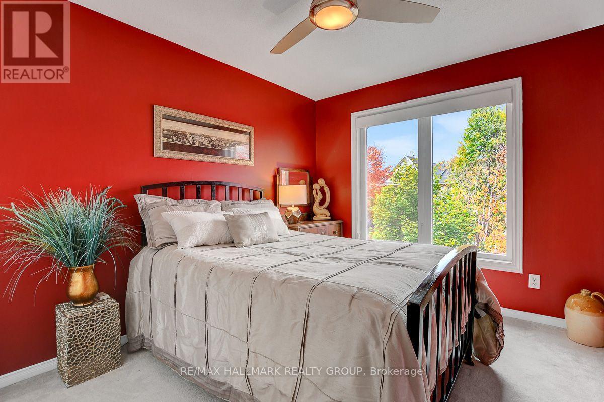 230 Greenridge Street, Ottawa, Ontario  K1C 7R8 - Photo 23 - X12478145