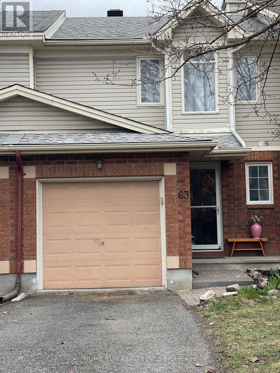 63 Banchory Crescent, Ottawa, Ontario  K2K 2V3 - Photo 2 - X12506262