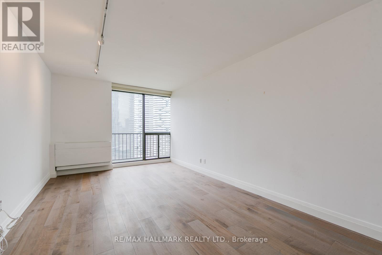 2623 - 33 Harbour Square, Toronto, Ontario M5J 2G2 - Photo 23 - C12506326