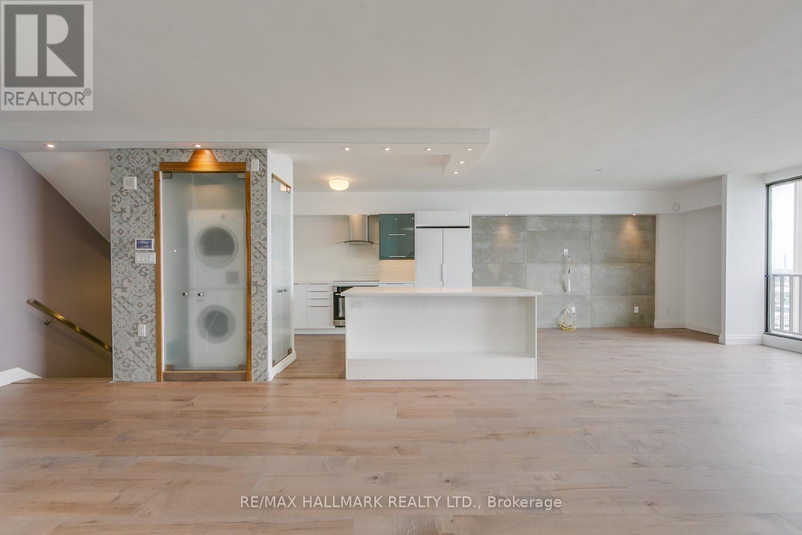 2623 - 33 Harbour Square, Toronto, Ontario M5J 2G2 - Photo 6 - C12506326