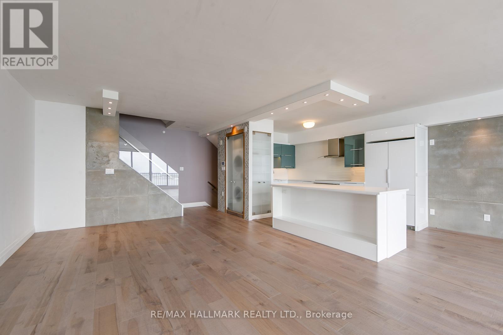 2623 - 33 Harbour Square, Toronto, Ontario M5J 2G2 - Photo 7 - C12506326