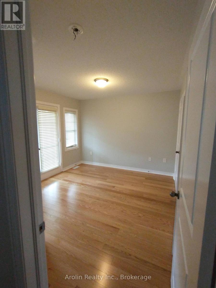 18 Gastonia Road, Brampton, Ontario  L7A 4M8 - Photo 15 - W12506452