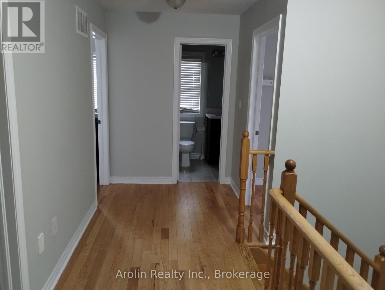 18 Gastonia Road, Brampton, Ontario  L7A 4M8 - Photo 9 - W12506452