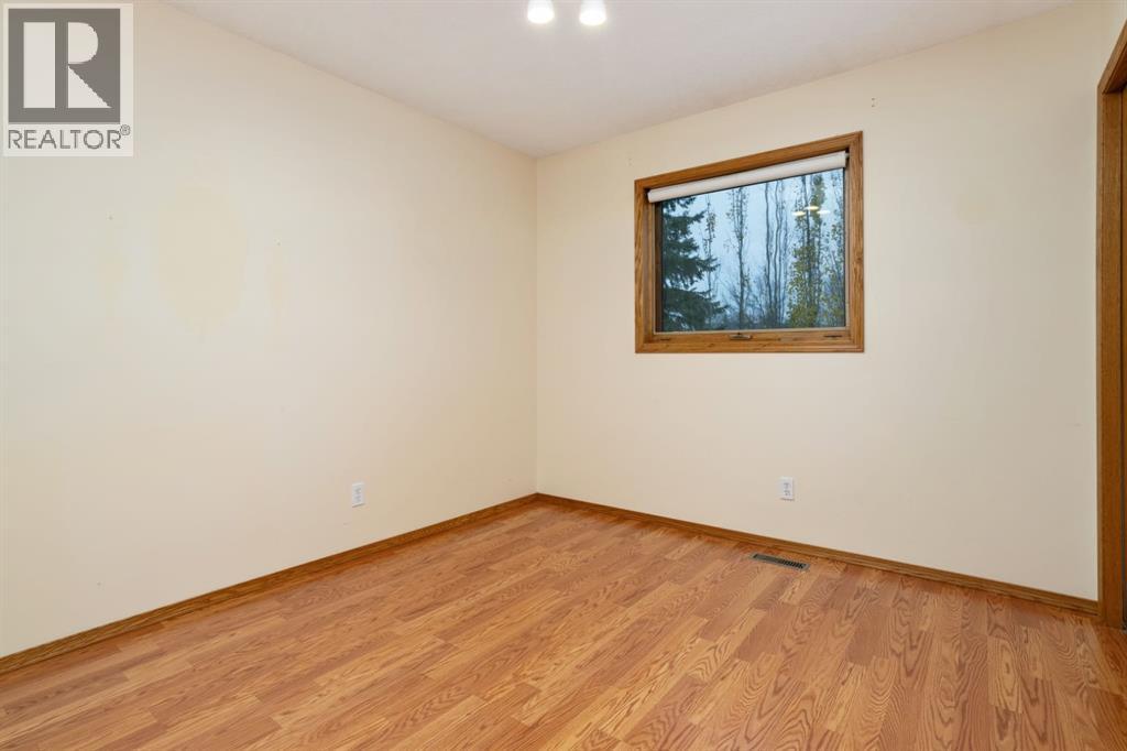 5404 66 Street, Camrose, Alberta  T4V 4L9 - Photo 13 - A2268717