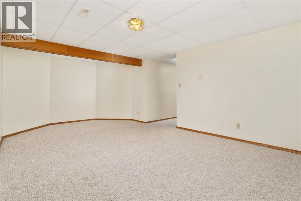 5404 66 Street, Camrose, Alberta  T4V 4L9 - Photo 21 - A2268717