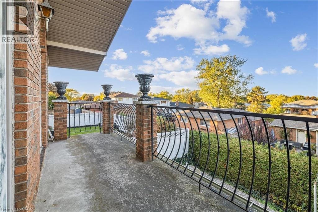 31 Palm Court, Stoney Creek, Ontario L8G 2T9 - Photo 12 - 40779345