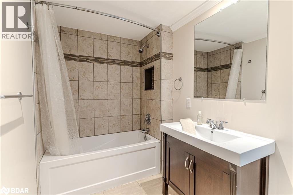 5 Newton Street, Barrie, Ontario L4M 3N2 - Photo 11 - 40785461