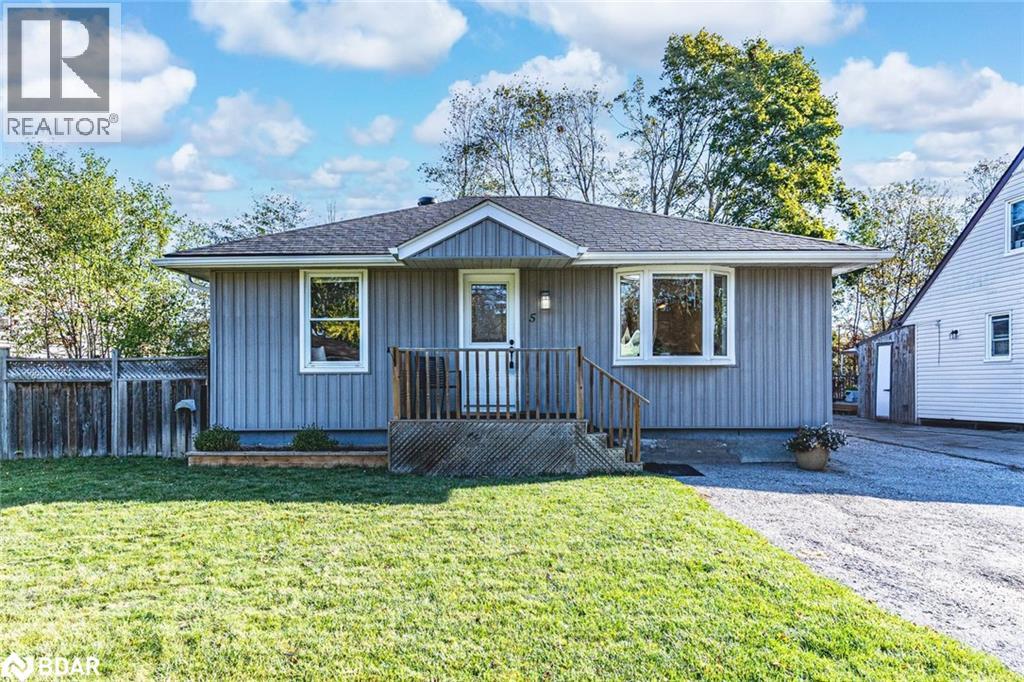 5 NEWTON Street, barrie, Ontario