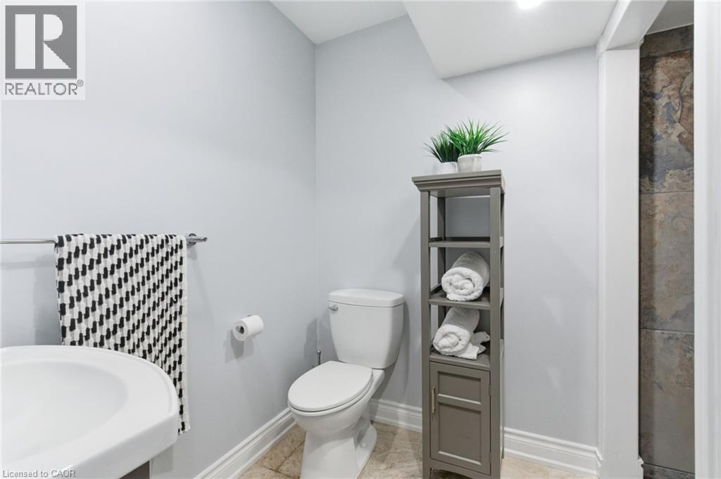 211 Robinson Street, Hamilton, Ontario  L8P 1Z8 - Photo 24 - 40784816