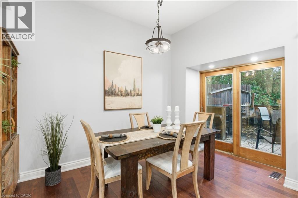 211 Robinson Street, Hamilton, Ontario  L8P 1Z8 - Photo 17 - 40784816