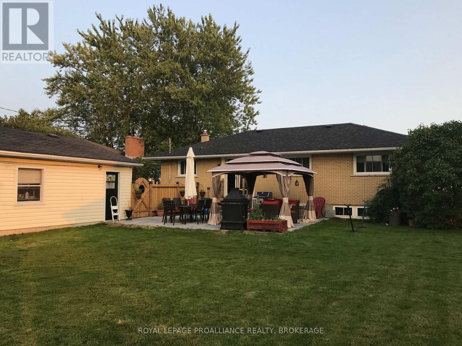 70 BRISCOE STREET, loyalist (amherstview), Ontario