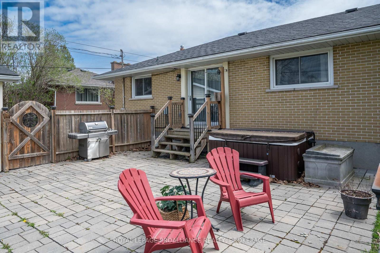 70 Briscoe Street, Loyalist (Amherstview), Ontario  K7N 1G1 - Photo 33 - X12506350