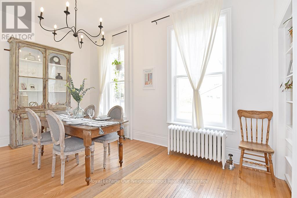 16 Francis Street, Kawartha Lakes, Ontario K9V 3R6 - Photo 11 - X12506378