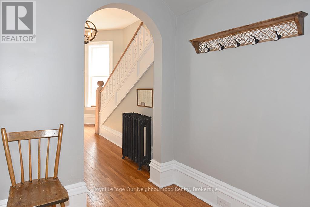 16 Francis Street, Kawartha Lakes, Ontario K9V 3R6 - Photo 20 - X12506378