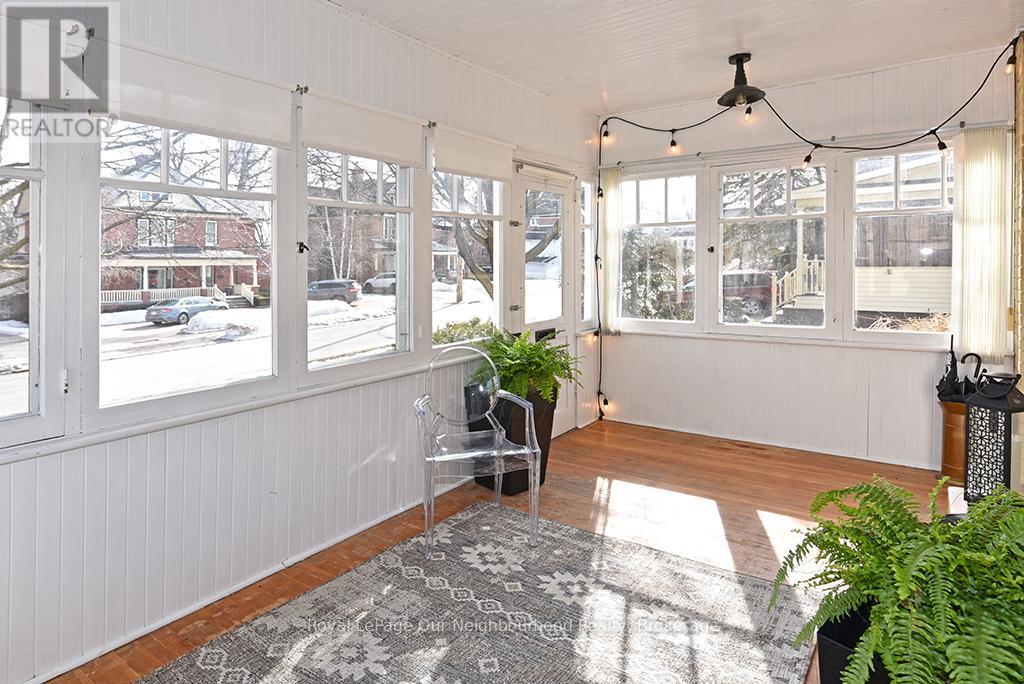 16 Francis Street, Kawartha Lakes, Ontario K9V 3R6 - Photo 3 - X12506378