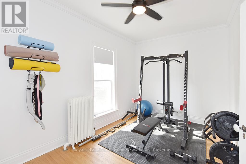 16 Francis Street, Kawartha Lakes, Ontario K9V 3R6 - Photo 36 - X12506378