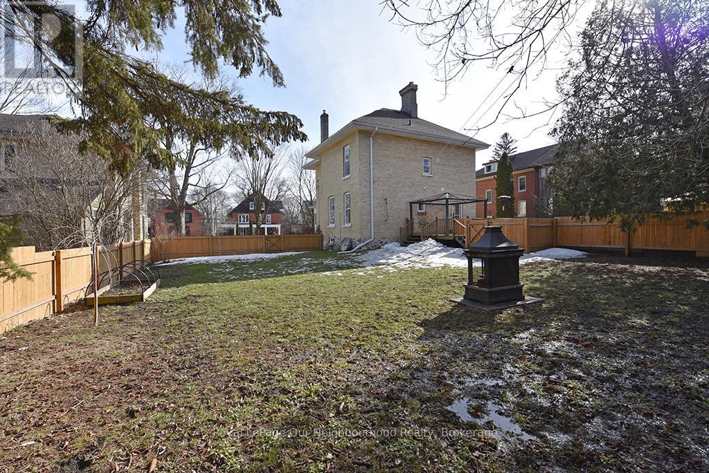 16 Francis Street, Kawartha Lakes, Ontario K9V 3R6 - Photo 41 - X12506378