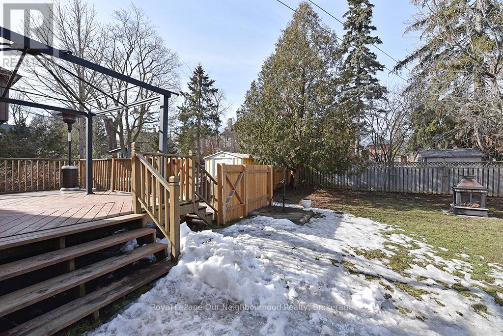 16 Francis Street, Kawartha Lakes, Ontario K9V 3R6 - Photo 44 - X12506378