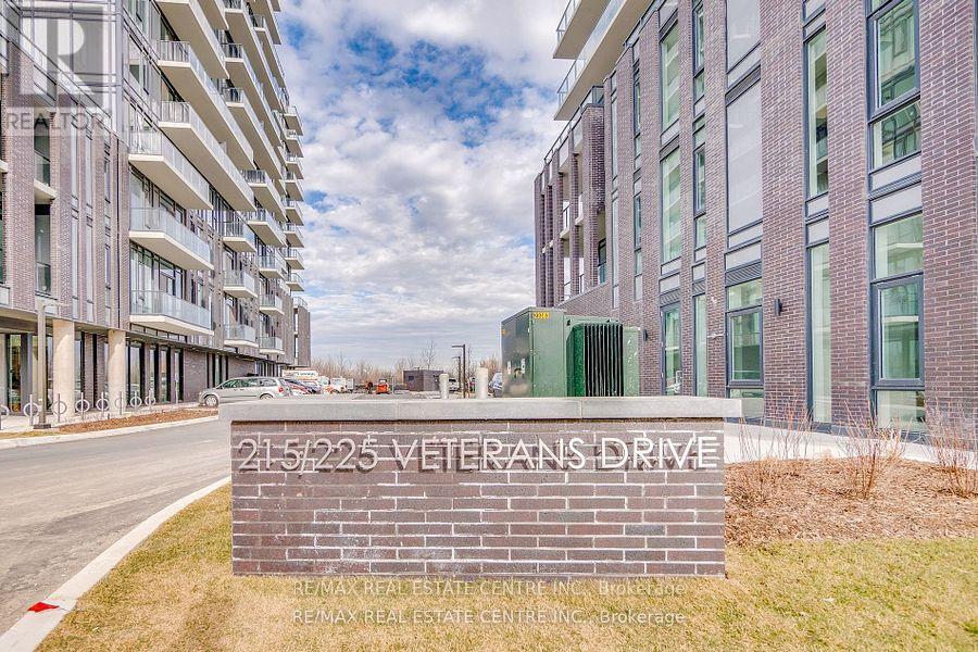 609 - 215 VETERANS DRIVE, Brampton, Ontario