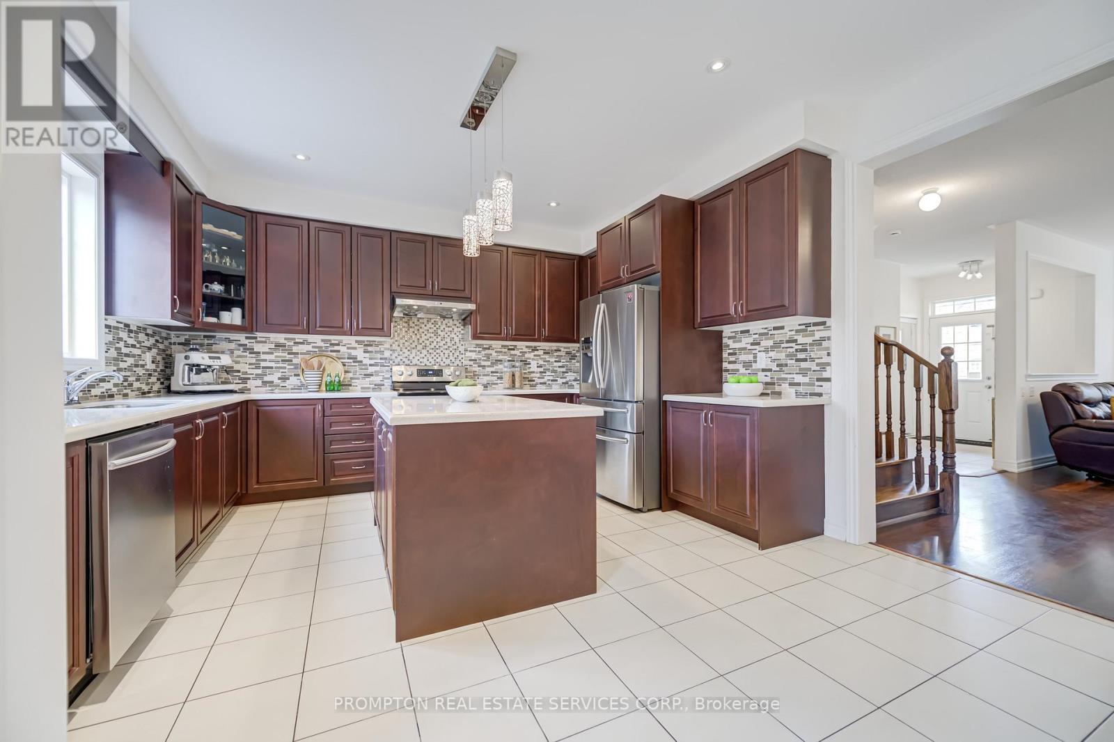 5337 Tenth Line W, Mississauga, Ontario  L5M 0V8 - Photo 13 - W12506346