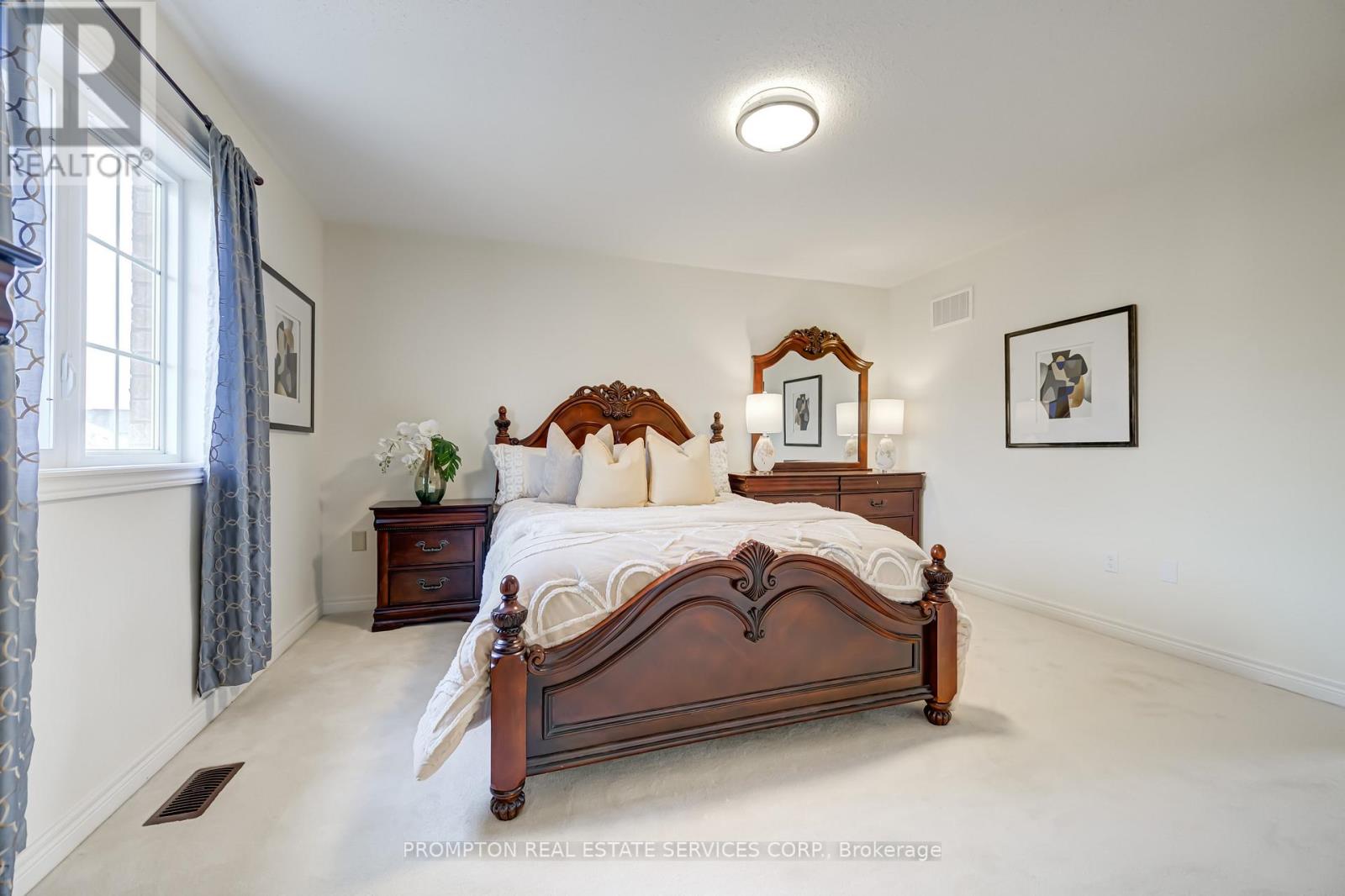 5337 Tenth Line W, Mississauga, Ontario  L5M 0V8 - Photo 18 - W12506346