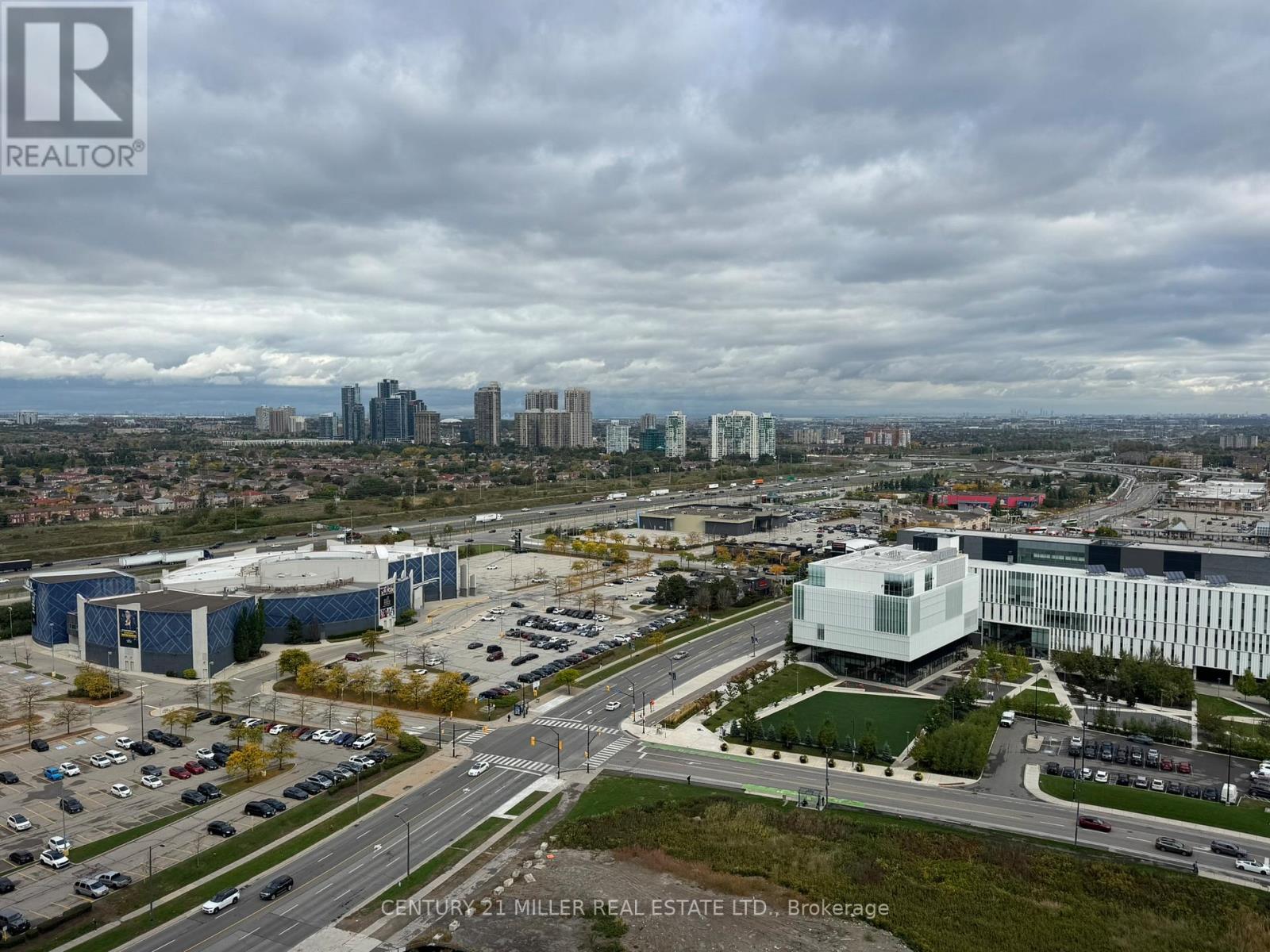 2001 - 395 Square One Drive, Mississauga, Ontario  L5B 0P6 - Photo 5 - W12506348