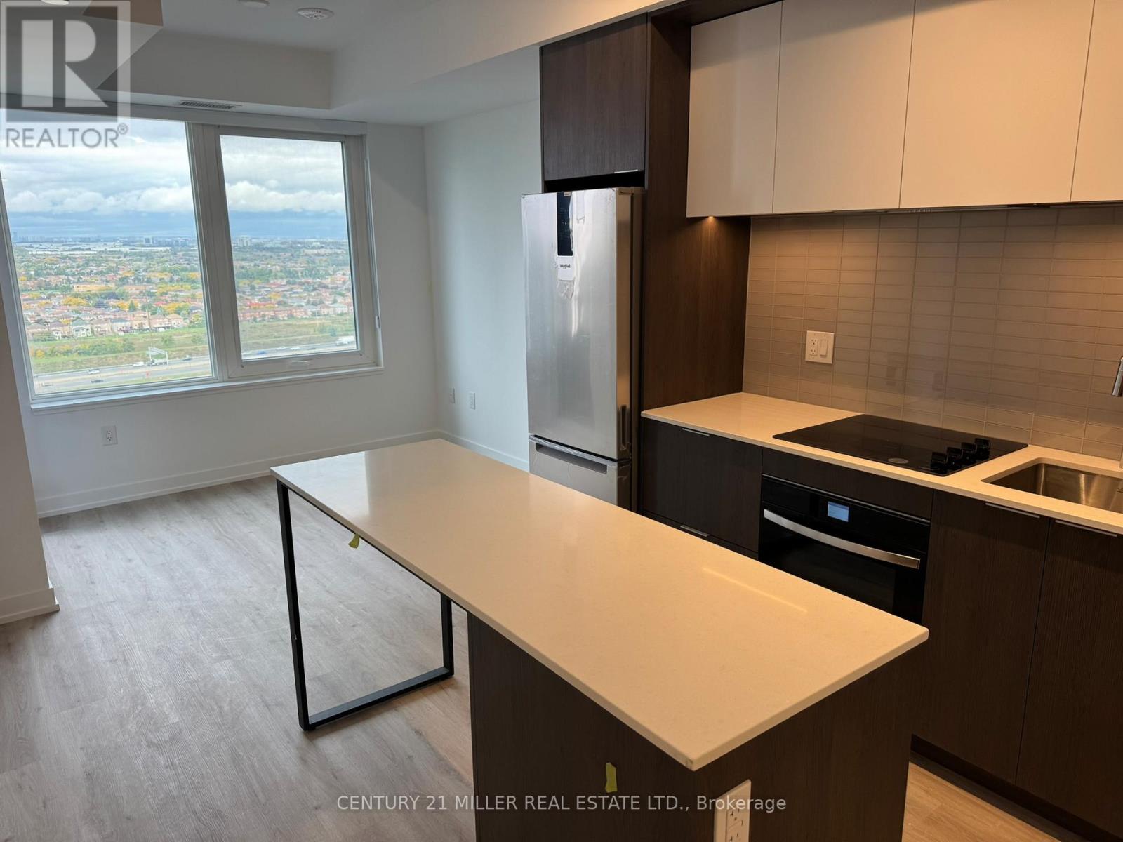 2001 - 395 Square One Drive, Mississauga, Ontario  L5B 0P6 - Photo 6 - W12506348