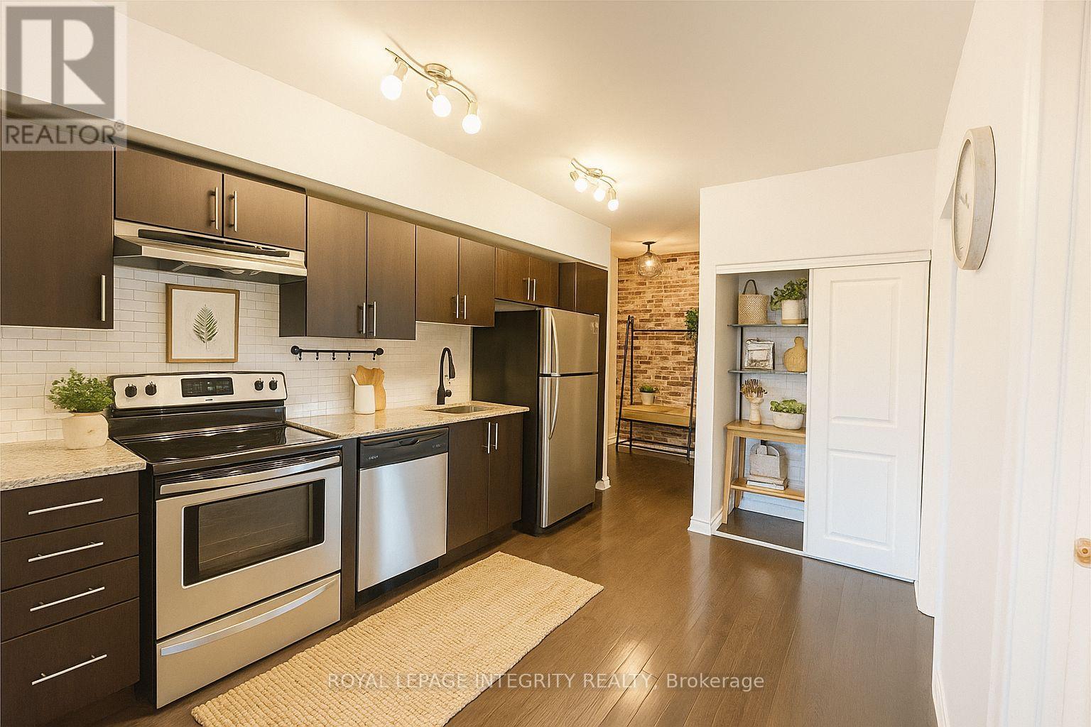 213 - 3684 Fallowfield Road W, Ottawa, Ontario  K2J 4H3 - Photo 3 - X12506372