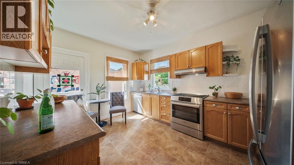 30 Lyons Avenue, Brantford, Ontario  N3R 4P9 - Photo 11 - 40785300