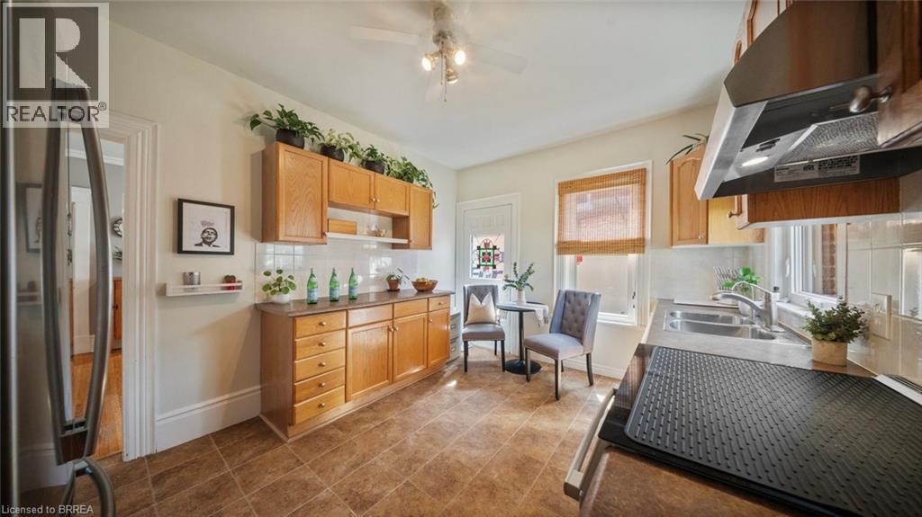 30 Lyons Avenue, Brantford, Ontario  N3R 4P9 - Photo 12 - 40785300